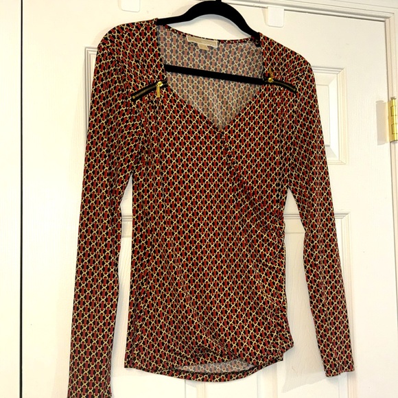 Michael Kors chain link red black gold long sleeve v neck business casual top S - Picture 1 of 7